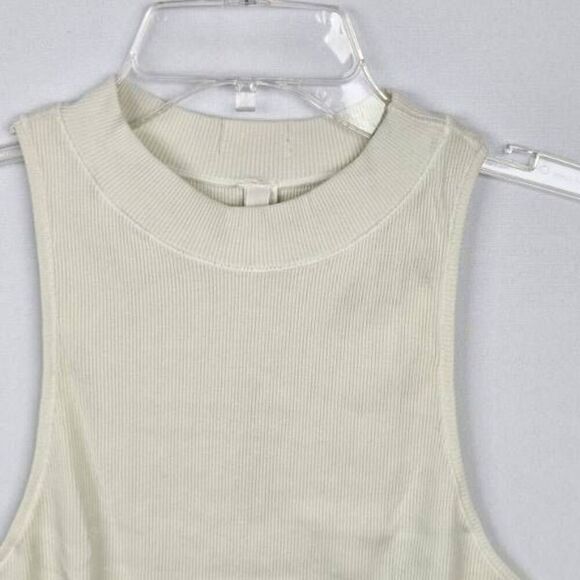 SKIMS RIBBED SLEEVELESS TOP NWT - Picture 2 of 10